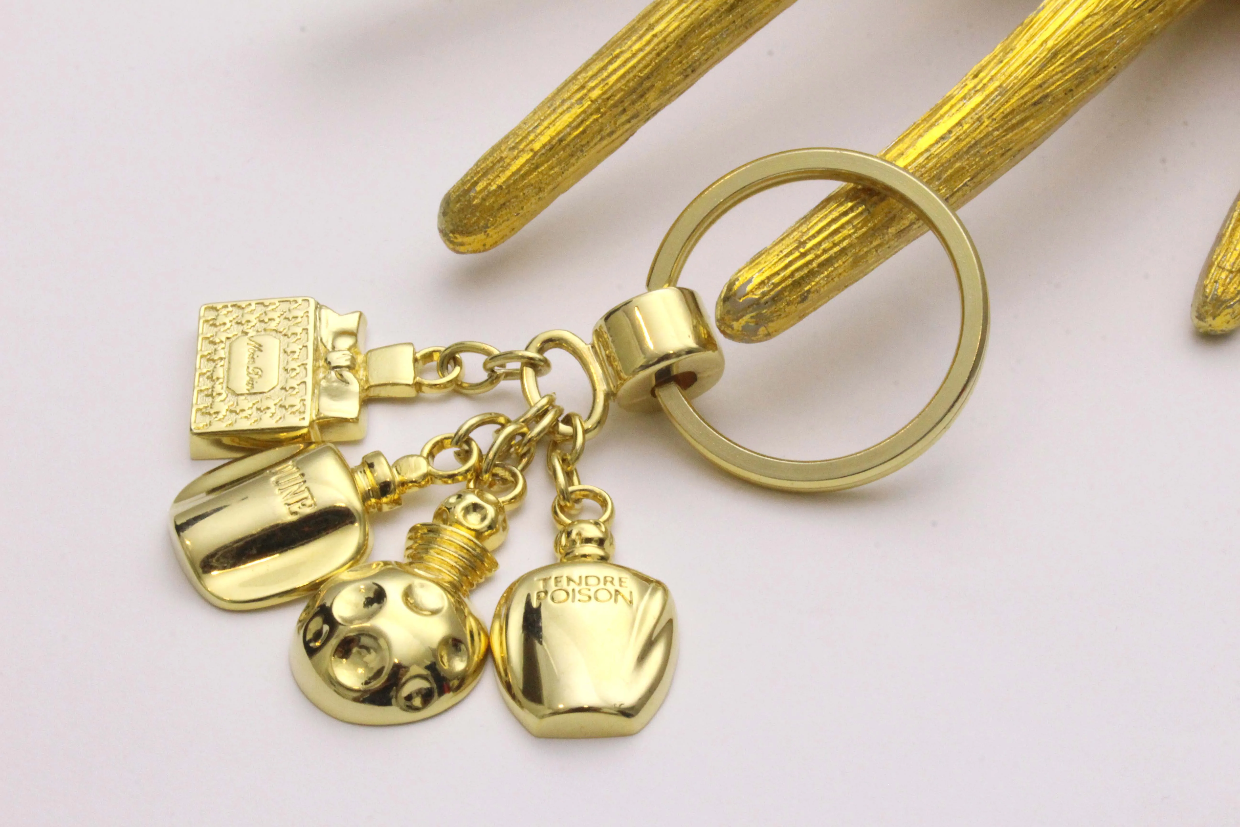 CHRISTIAN DIOR key-ring bag charm