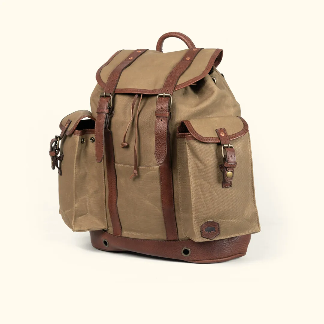 Dakota Reserve Waxed Canvas Rucksack | Field Khaki