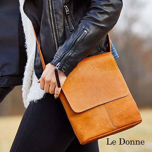 Le Donne Leather Simple Flap Over Crossbody Bag