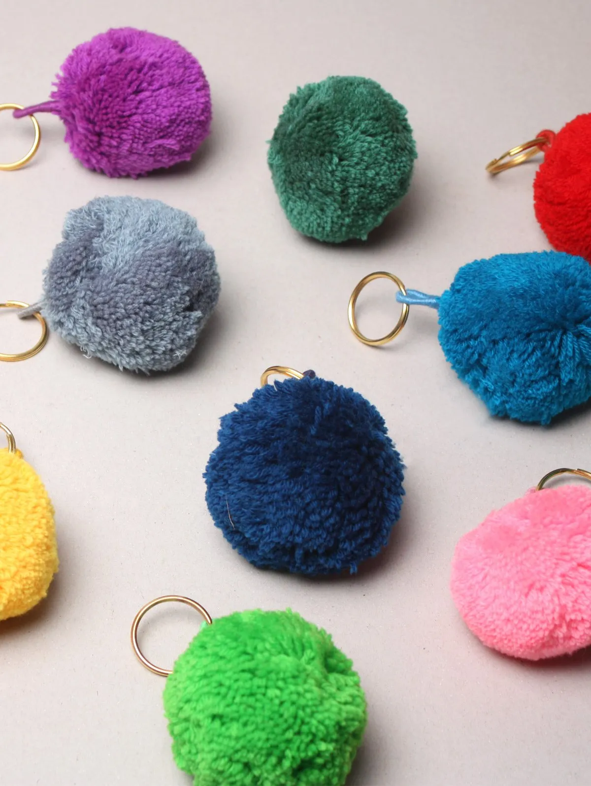 Pom Pom Basic Keyrings