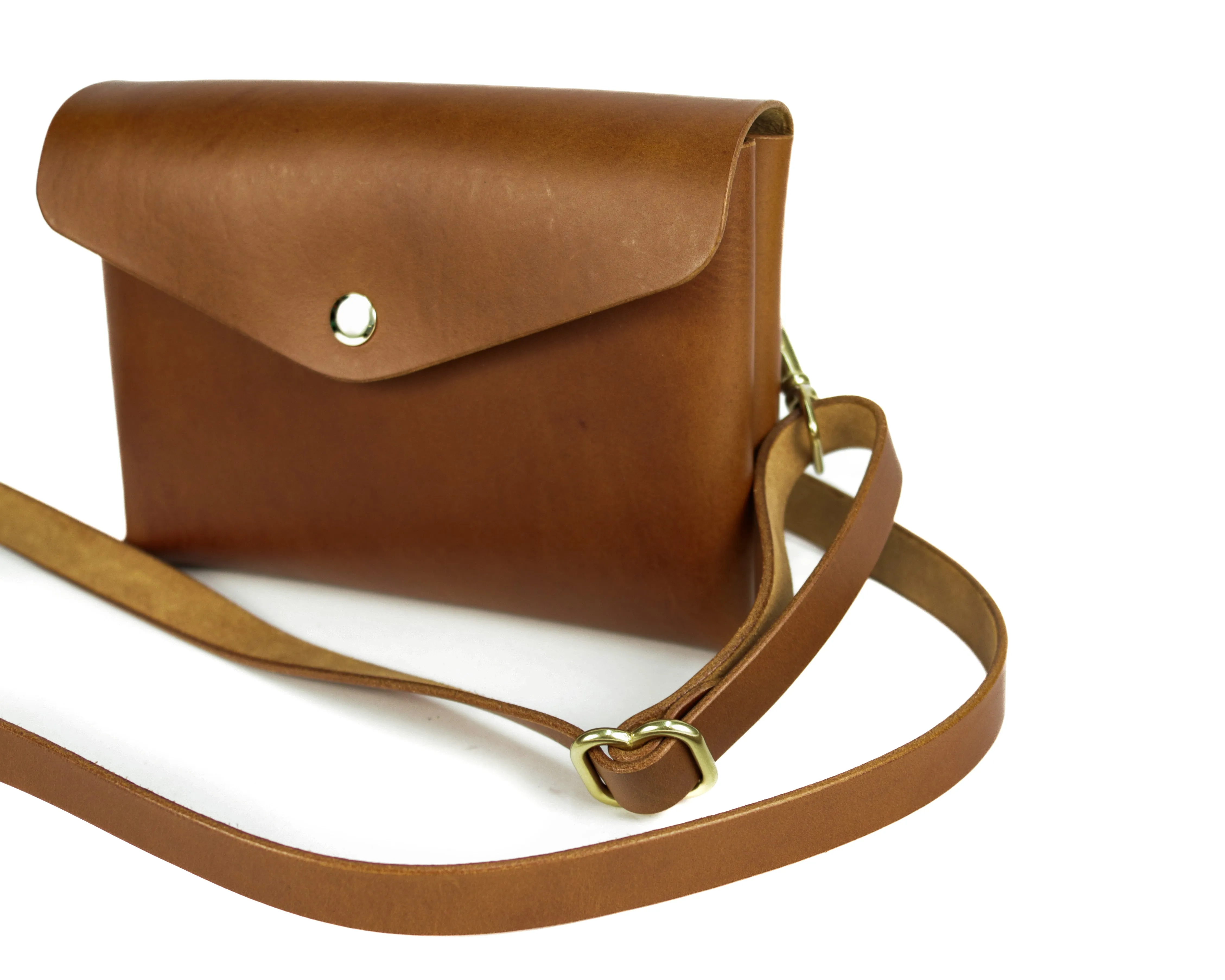 Redington Crossbody: Natural