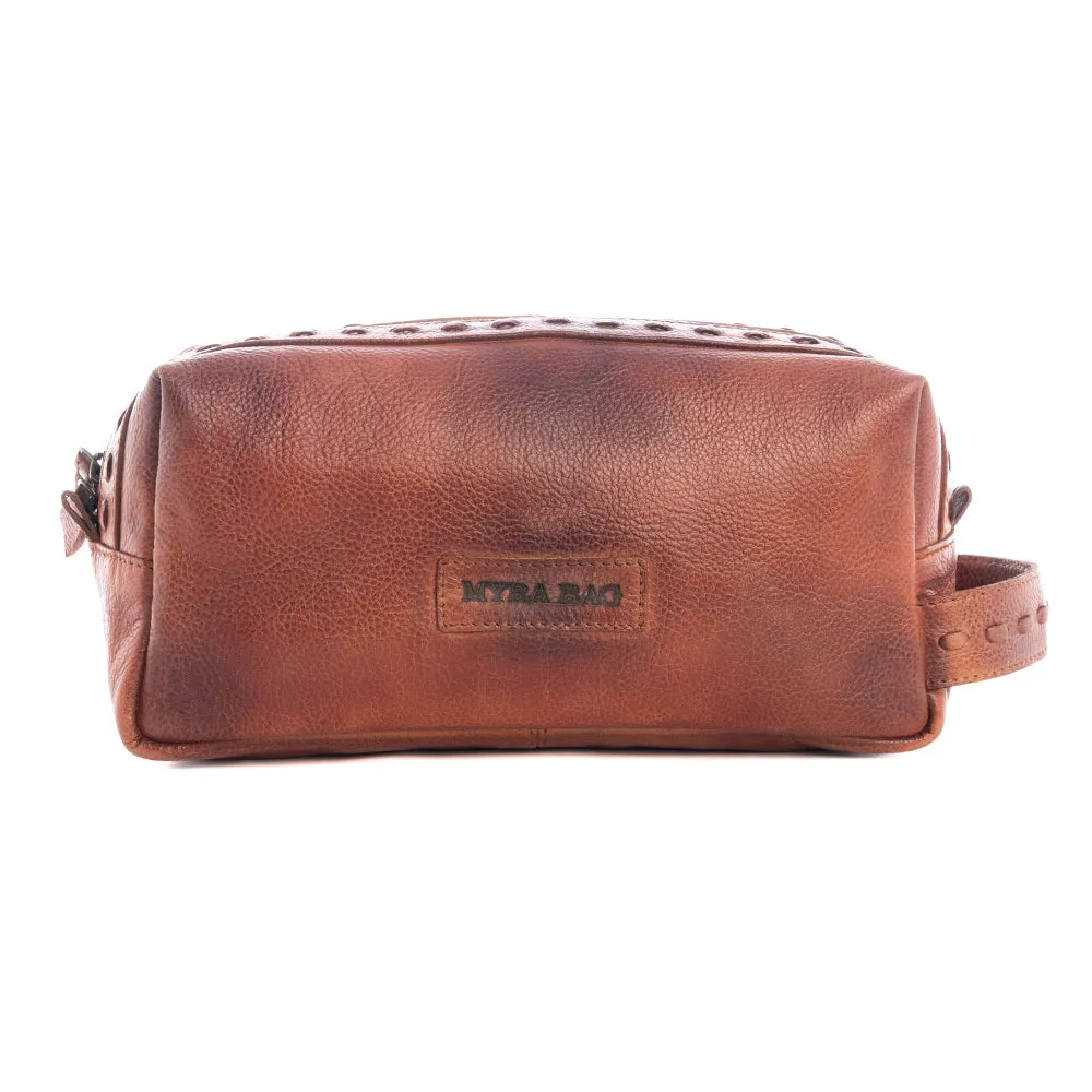 Roff Trail Toiletries Bag In Caramel